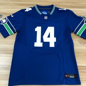 💓Dk Metcalf Royal Throwback #14 Jersey😄